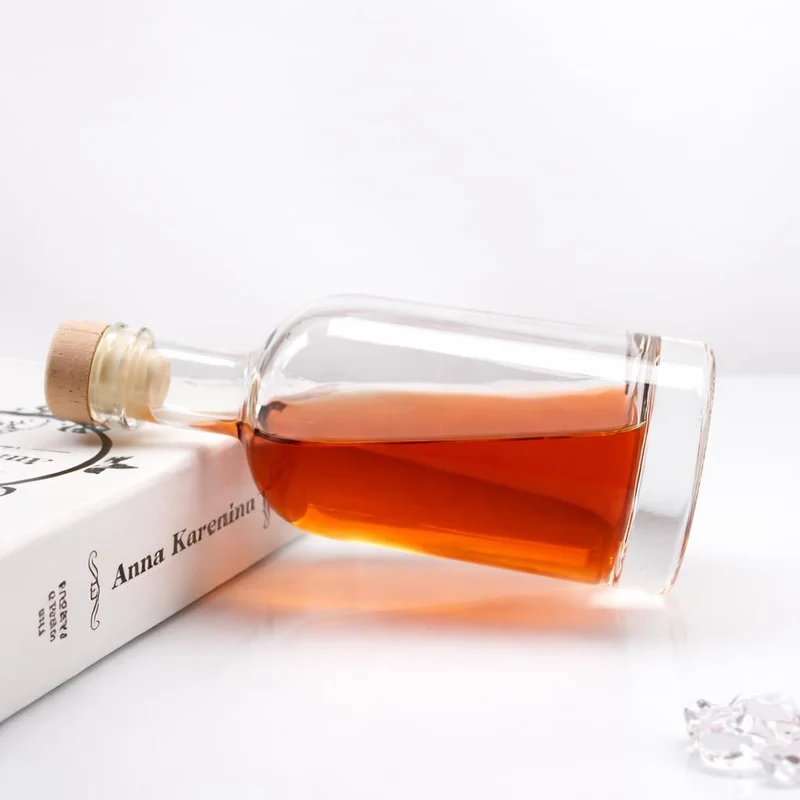 10 Glasflaschen 500ml – Likörflaschen, Schnapsflaschen 0,5 Liter zum Befüllen – Saftflaschen für Geschenke mit Kunststoffkorken Nokturne