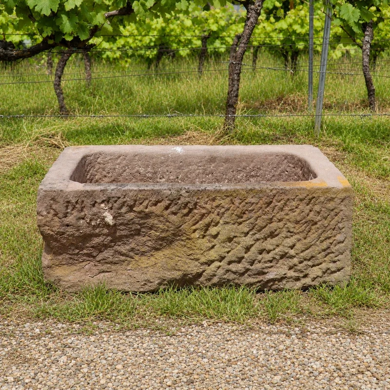 Natursteinbecken aus Sandstein 78 x 53 x 29