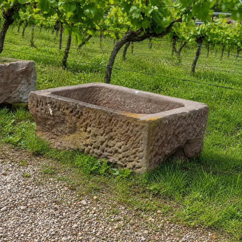 Natursteinbecken aus Sandstein 78 x 53 x 29