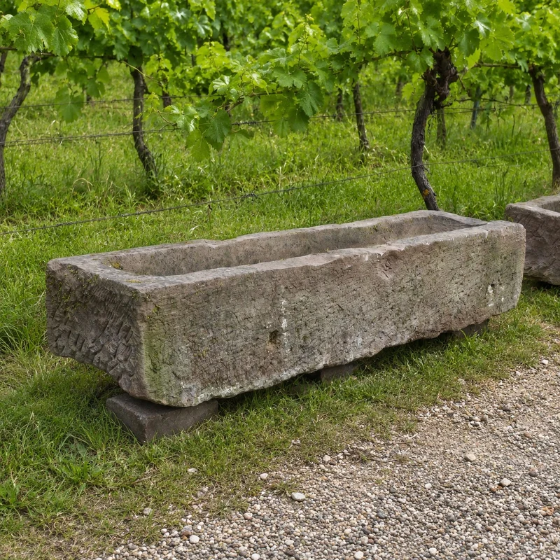 nostalgischer Bauerntrog aus Sandstein 147 x 39 x 30