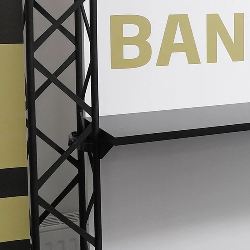 CROWN TRUSS Regalboden für Traversensysteme 15x15 – Schwarz oder Weiß – 30 bis 150 cm