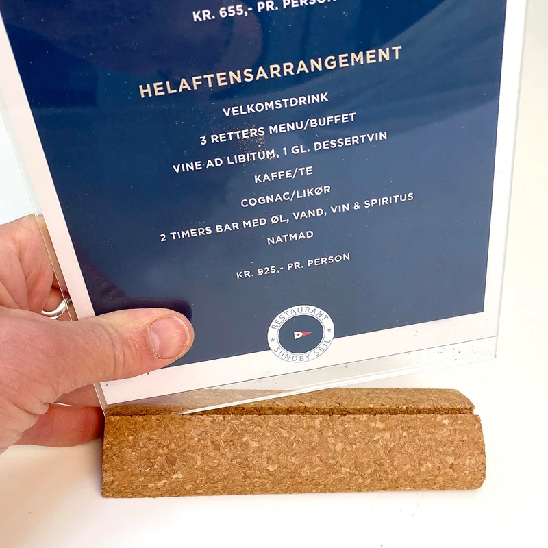 Tischaufsteller aus Kork mit Acrylhalter – A4 oder A5 doppelseitig