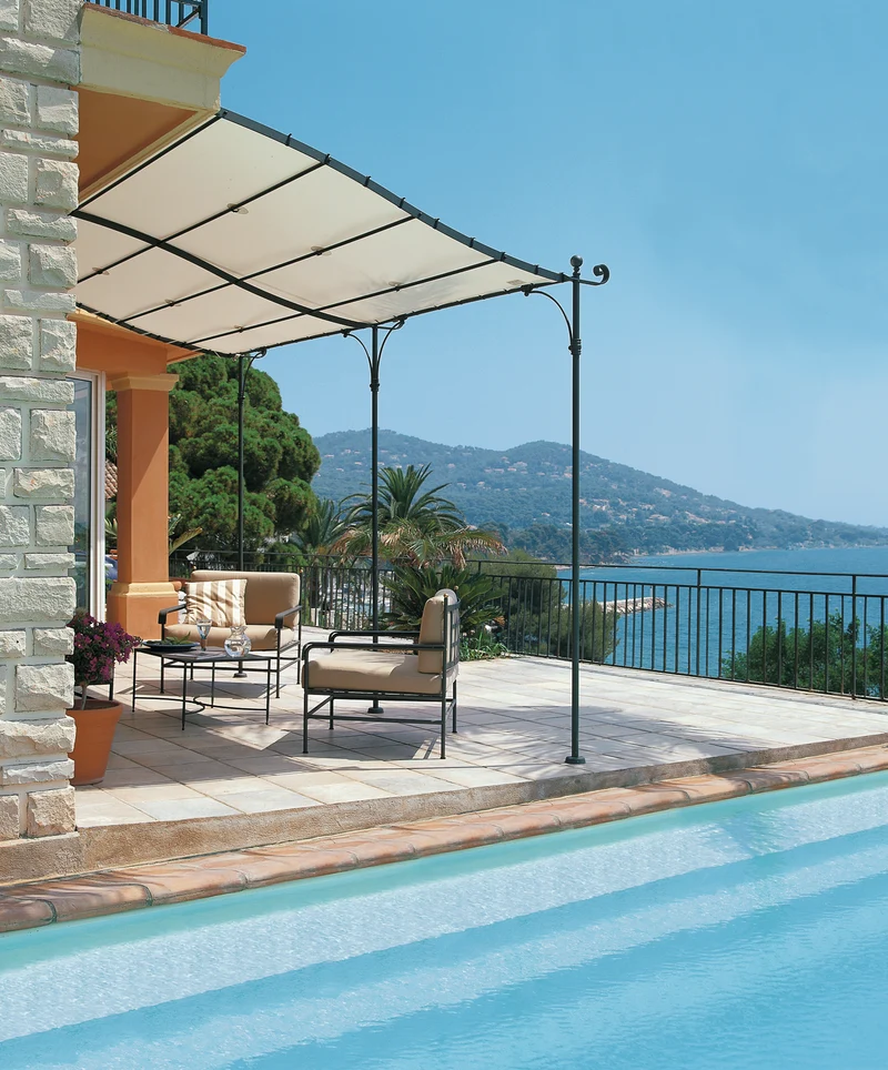 Gebogene Anbaupergola Solaire