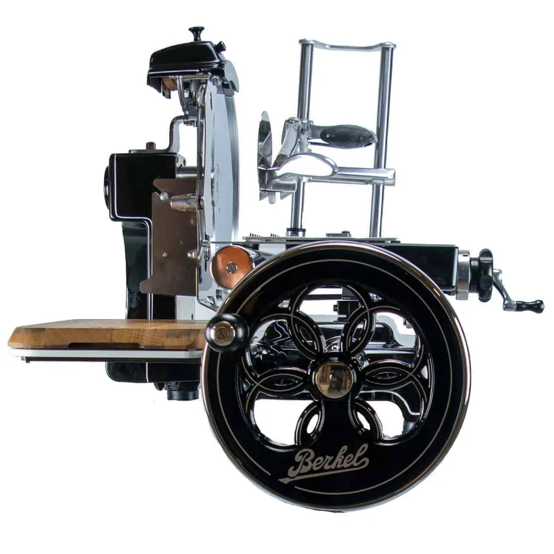 Berkel Volano B3 Schwarz, Schwungrad Aufschnittmaschine mit Standfuß und Schneidebrett Fassholz