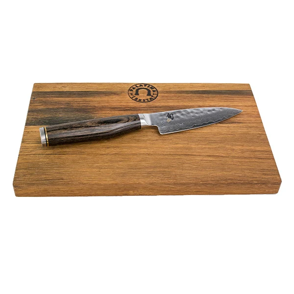 Kai Shun Premier Tim Mälzer Serie TDM-1700 Officemesser + handgefertigtes Vesperbrett aus alten Fassdauben 25x15 cm