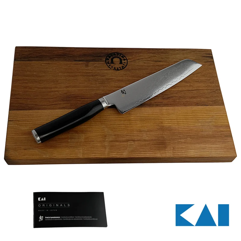 Kai Shun Premier Tim Mälzer Minamo TMM-0701, ultrascharfes Allzweckmesser 15 cm Klinge + Schneidebrett aus altem Fassholz (Eiche) 25x15 cm2