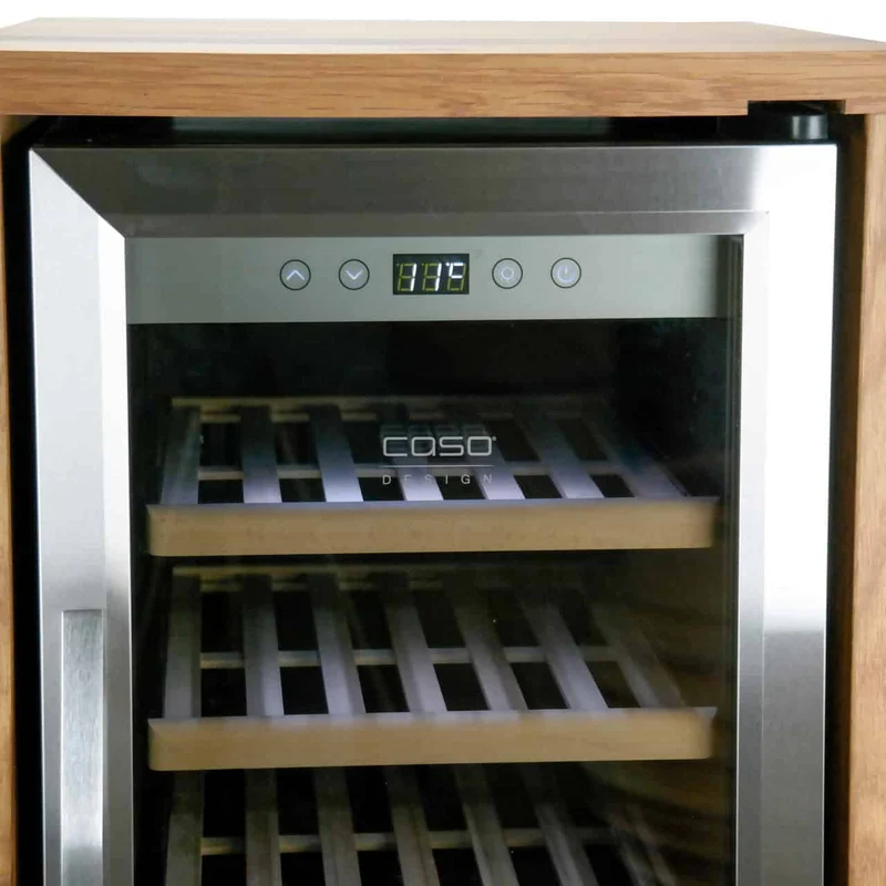 Weinkühlschrank 2 Zonen CASO WineComfort 38 Unikat aus Holz von alten Weinfässern (Eiche)