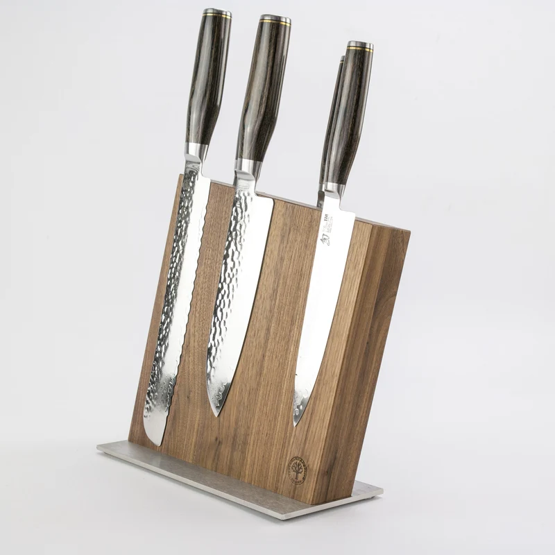 Exklusives Messerblock- Set - KAI Shun Tim Mälzer Damastmesser mit hochwertigem Magnet-Messerblock aus Walnuss von Böker