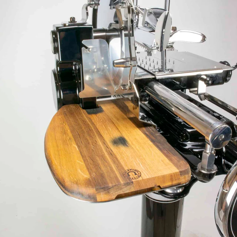 Berkel Volano Tribute Schwarz, Aufschnittmaschine mit Blumenschwungrad+ Einlegebrett aus Fassholz