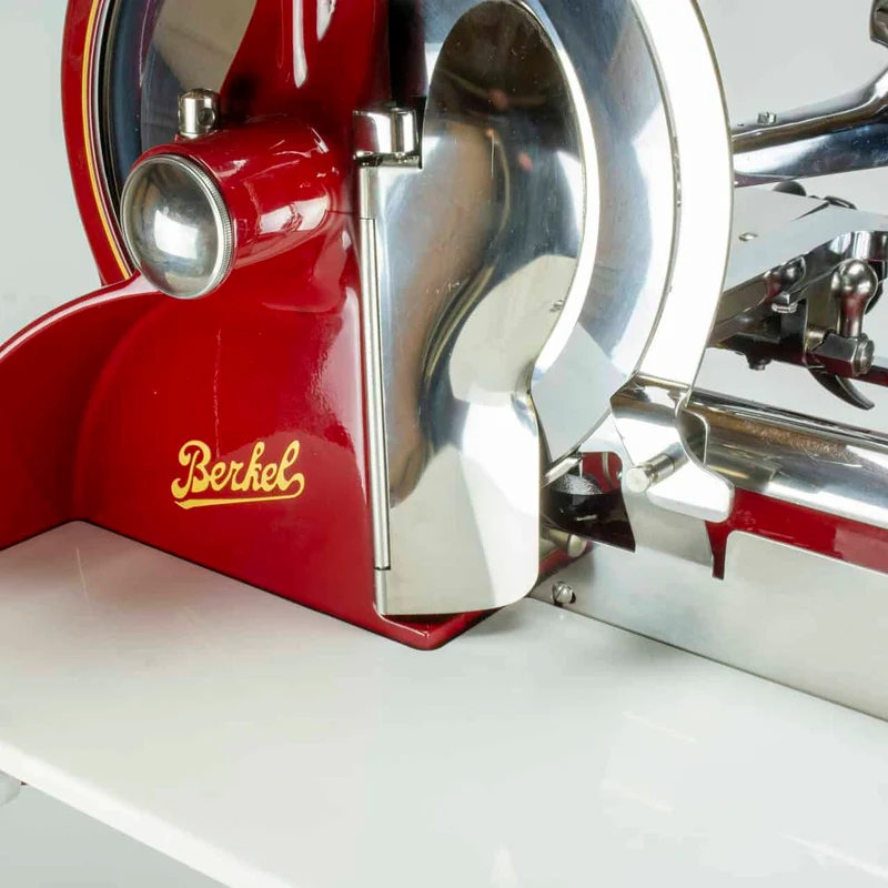 Berkel Volano P15 Rot, Aufschnittmaschine mit Schwungrad + Einlegebrett