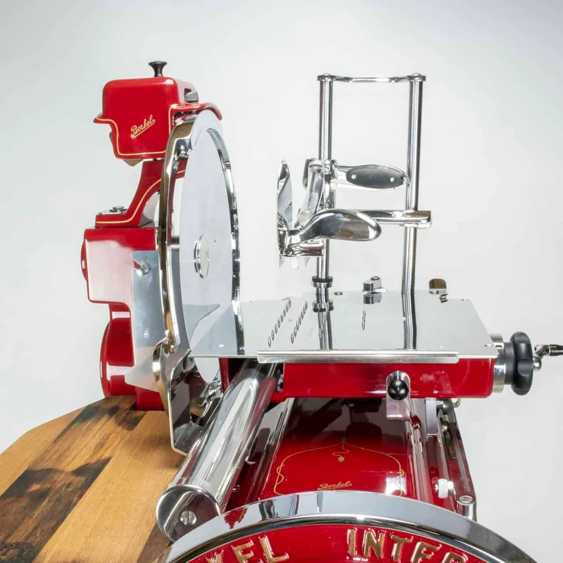 Berkel Volano B114 Rot manuelle Schwungradmaschine inkl. Standfuß + Fassholzbrett