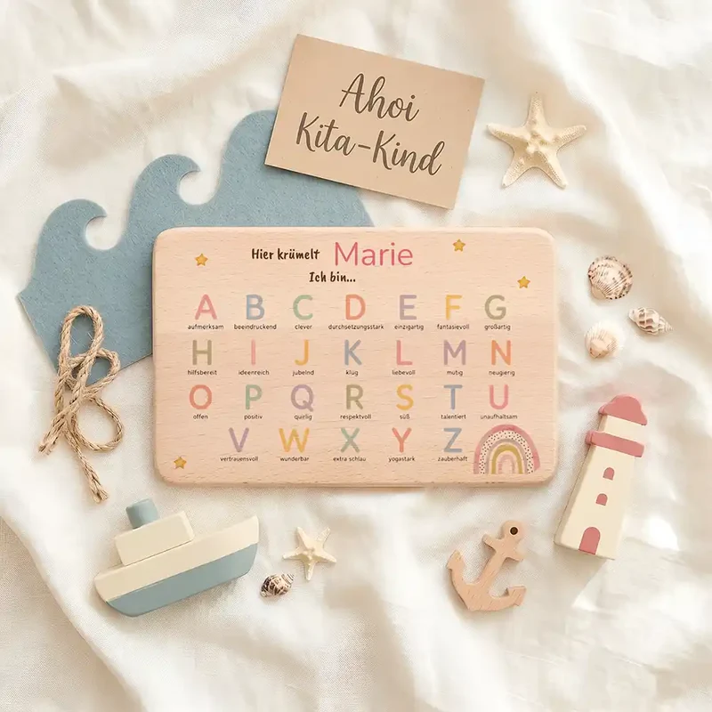 ABC Brettchen Kinder personalisiert – Sterne & Regenbogen