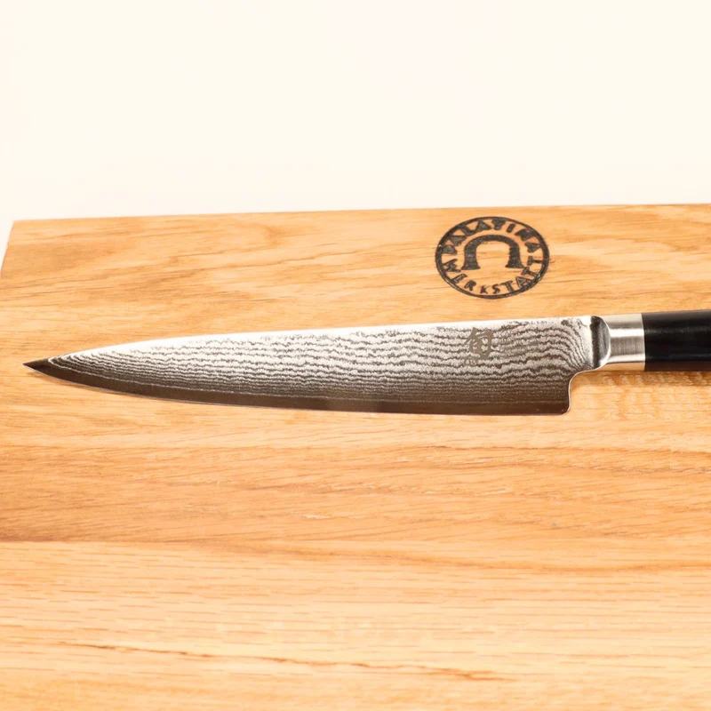 Kai Shun DM-0701 Allzweckmesser | Klinge 15 cm +Schneidebrett aus Eiche 30x20 cm