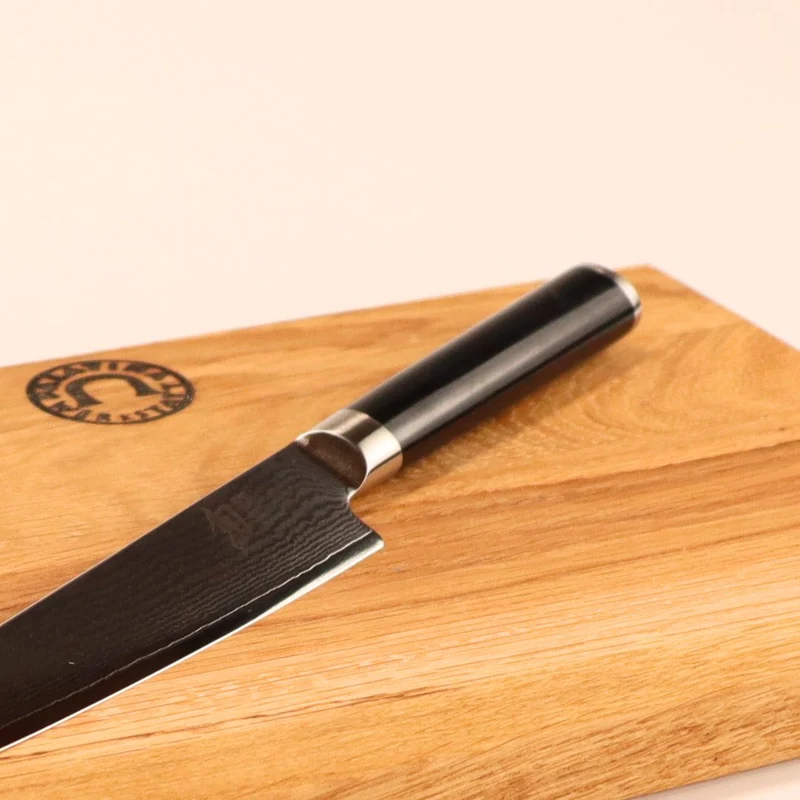 Kai Shun DM-0701 Allzweckmesser | Klinge 15 cm +Schneidebrett aus Eiche 30x20 cm