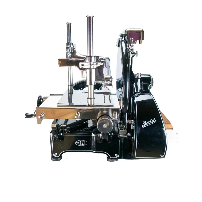 Berkel Volano P15 schwarz, manuelle Aufschnittmaschine mit Schwungrad+ Aufschnittbrett
