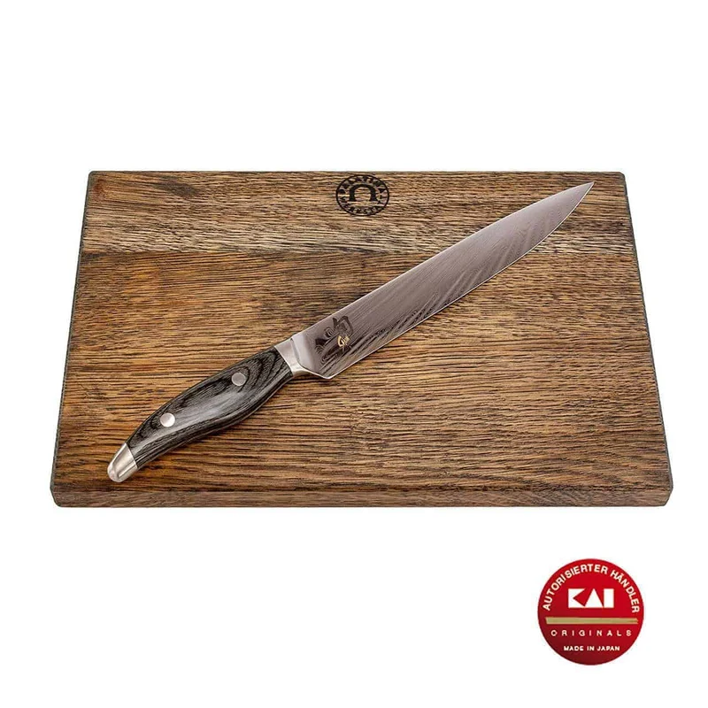Kai Shun Nagare NDC-0704, ultrascharfes Schinkenmesser, 23 cm Klinge 72 Lagen Damaststahl +basaltgraues Schneidebrett 34x21 cm (Eiche)