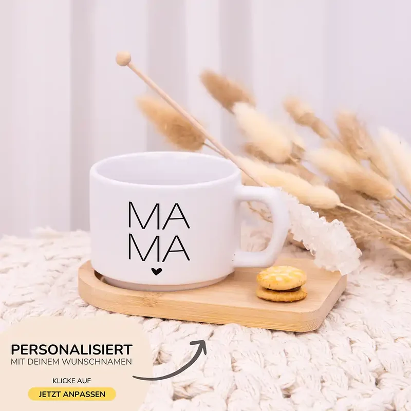 Muttertagsgeschenk Keramikbecher mit Untersetzer – MAMA Großbuchstaben