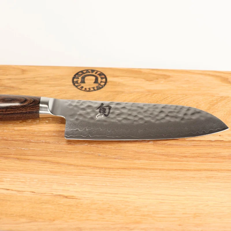Kai Shun Premier Tim Mälzer TDM-1727 kleines Santoku 14 cm Klinge + Schneidebrett 30x20 cm