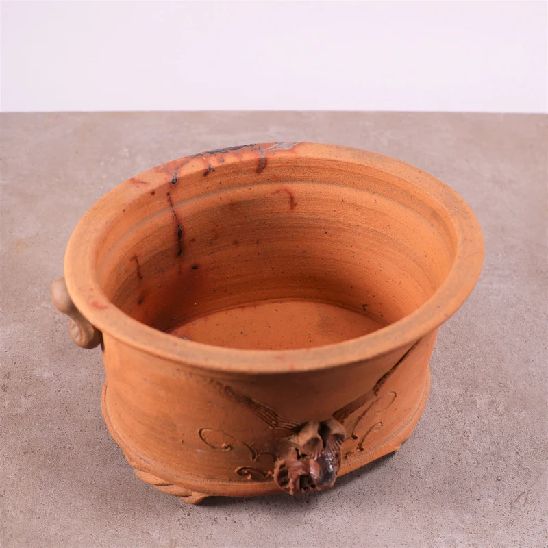frostfester ovaler terracotta Pflanztopf