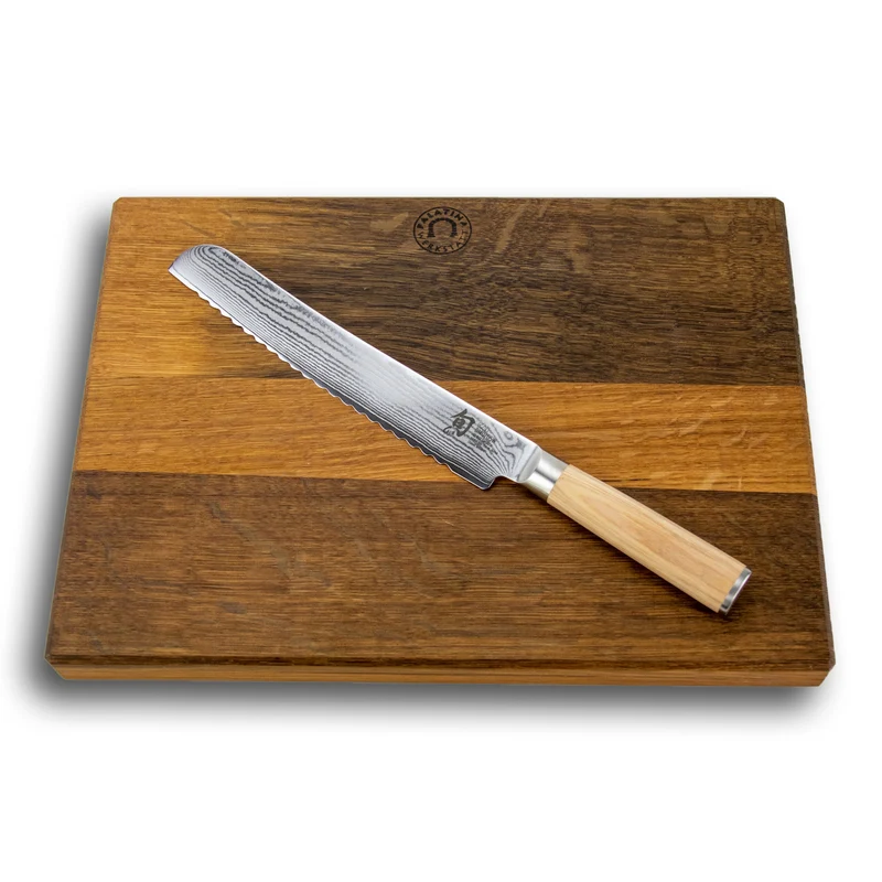 Kai Shun Classic White | DM-0705W Brotmesser 23,0 cm Damastklinge +handgefertigtes Schneidebrett 40x30 cm
