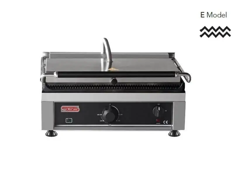 Kontaktgrill / Oben / Unten Gerillt / 2,75 kW / Tischgrill / Paninimaker