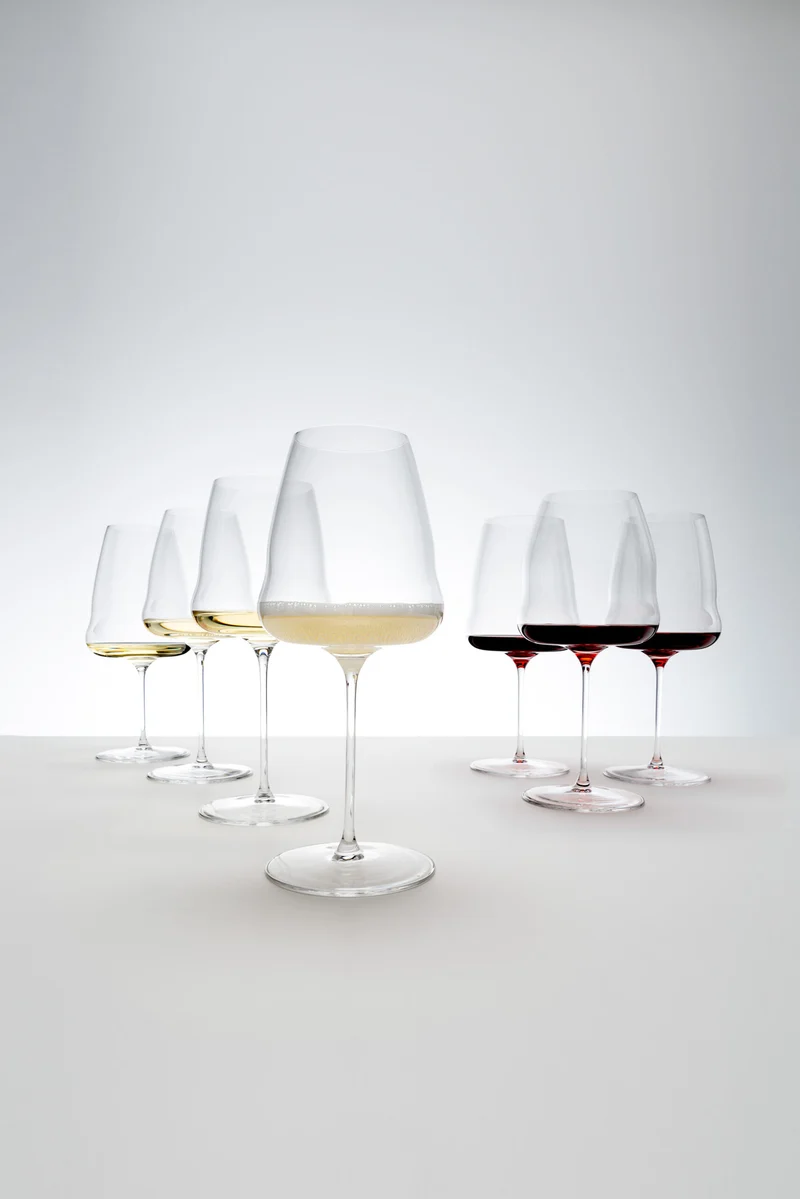Riedel Winewings Pinot Noir mit Poliertuch