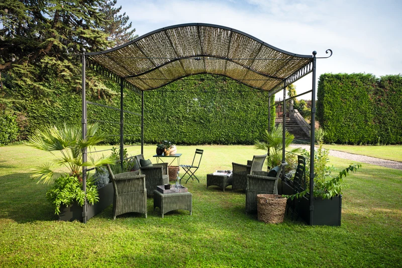 Freistehende gebogene Pergola Solaire