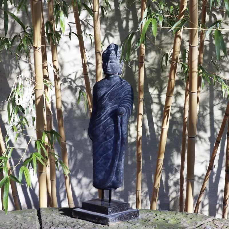 Stehende Buddha Figur aus Lavastein 65cm - Ein Kunstwerk voller Weisheit - Harmonie für Körper Seele Haus & Garten