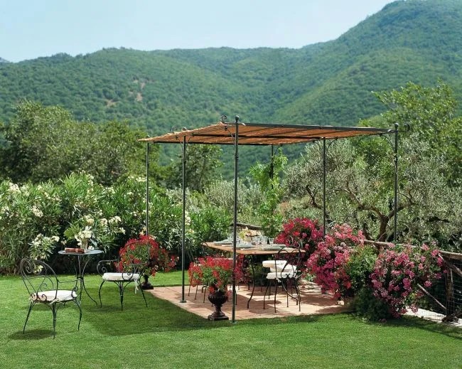 Freistehende lineare Pergola Solaire