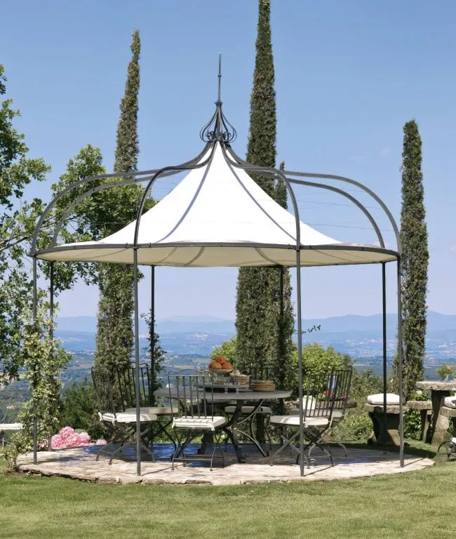 Pavillon Solaire achteckig