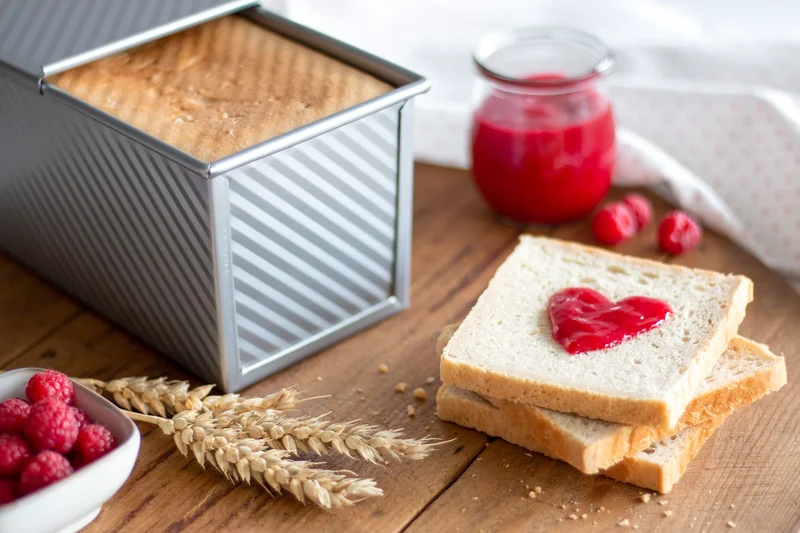 Toastbrotform mit Deckel
