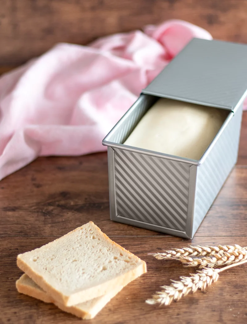 Toastbrotform mit Deckel