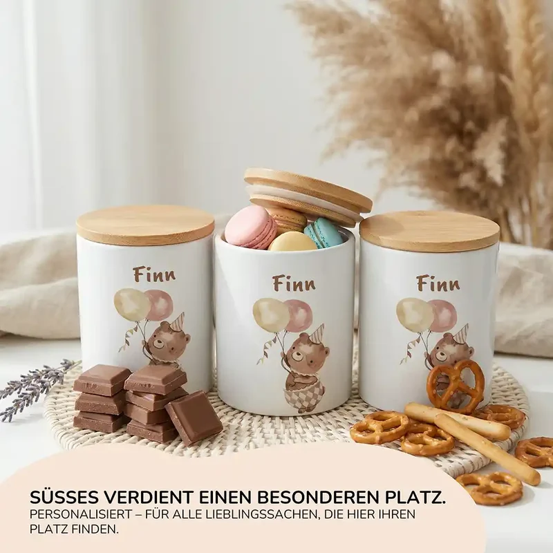 Personalisierte Keksdose Bär Geburtstag – Keramik & Bambus mit Wunschname