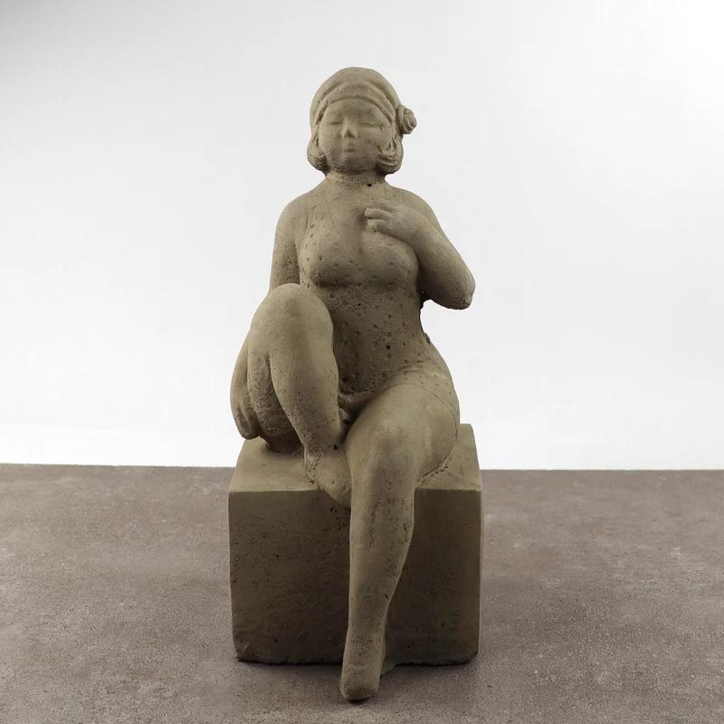 UV-beständige Gartenfigur „Badenixe“