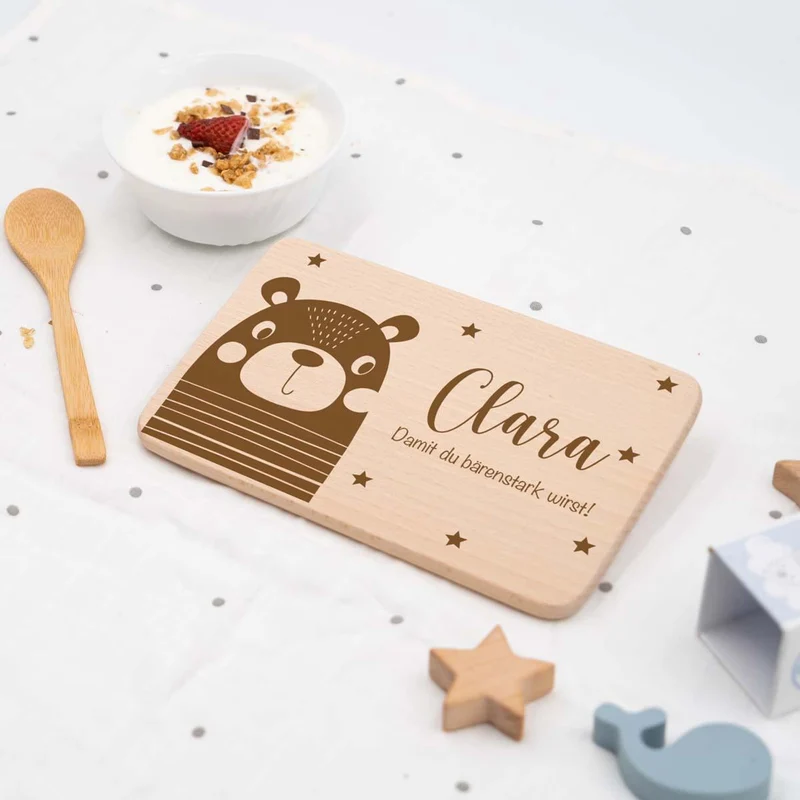 Frühstücksbrettchen Holz personalisiert Bärchen
