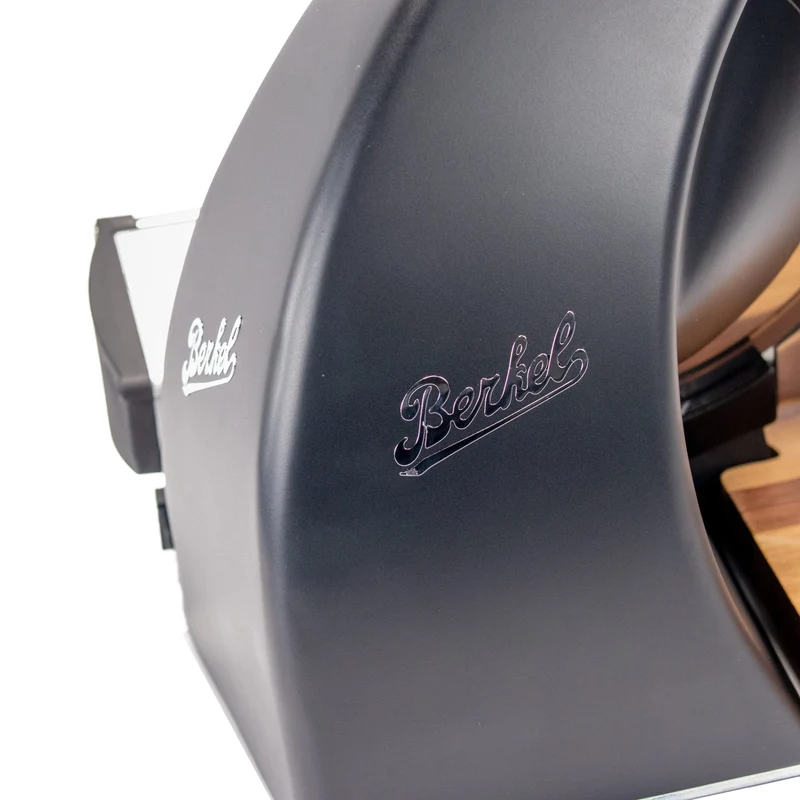 Berkel Home Line 250 Plus Schwarz Matt, Aufschnittmaschine, Schneidemaschine + 100% handgefertigtes Schneidebrett