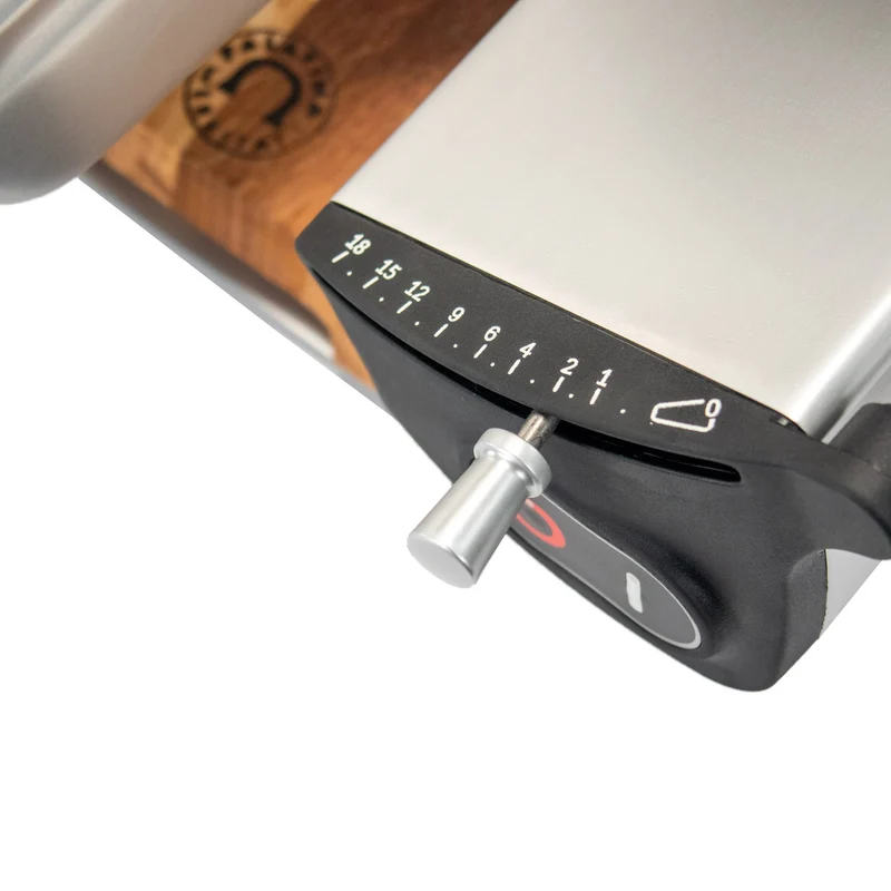 Berkel Home Line 250 Plus Schwarz Matt, Aufschnittmaschine, Schneidemaschine + 100% handgefertigtes Schneidebrett