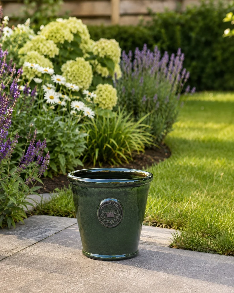 Glasierter Pflanzkübel "Garden Green" Höhe 19 bis 38 cm