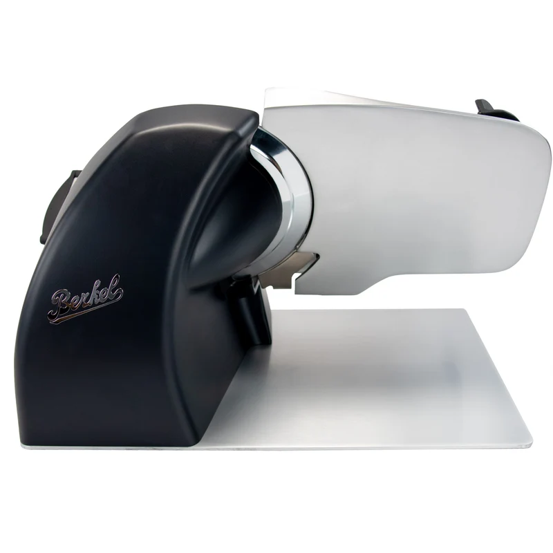 Berkel Home Line 200 Plus Schwarz Matt – Aufschnittmaschine mit handgefertigtem Unikat-Schneidebrett & Wellenschliff-Bausatz für Brot