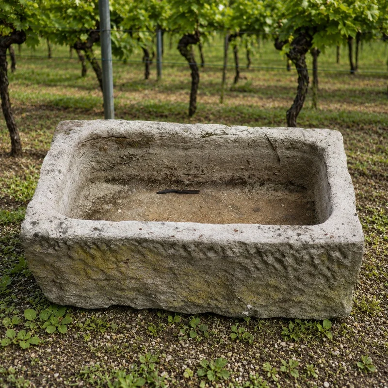Sandstein Pflanztrog 83 x 54 x 30 cm