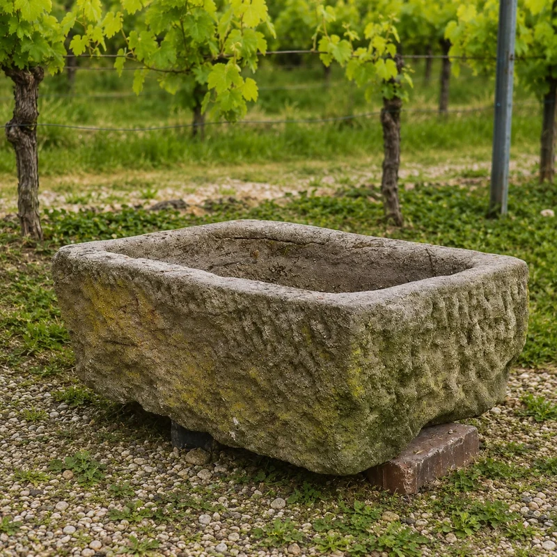 Sandstein Pflanztrog 83 x 54 x 30 cm
