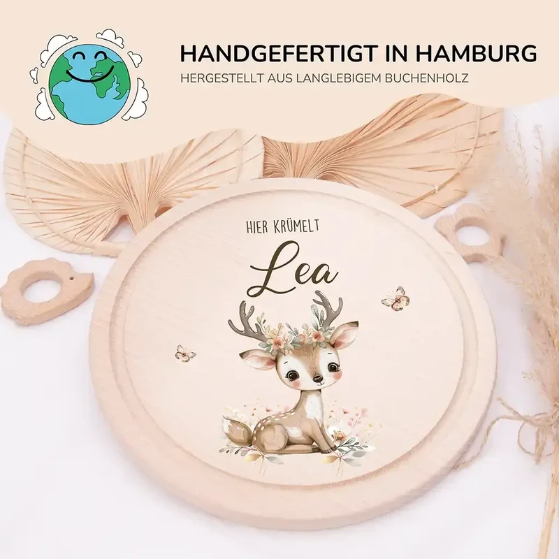 Rundes personalisiertes Frühstücksbrettchen Reh im Wald mit Namen für Kinder