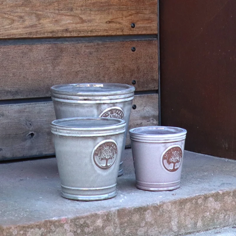 Kleiner, glasierter Pflanzkübel "Cappuccino" Höhe 15 bis 24 cm