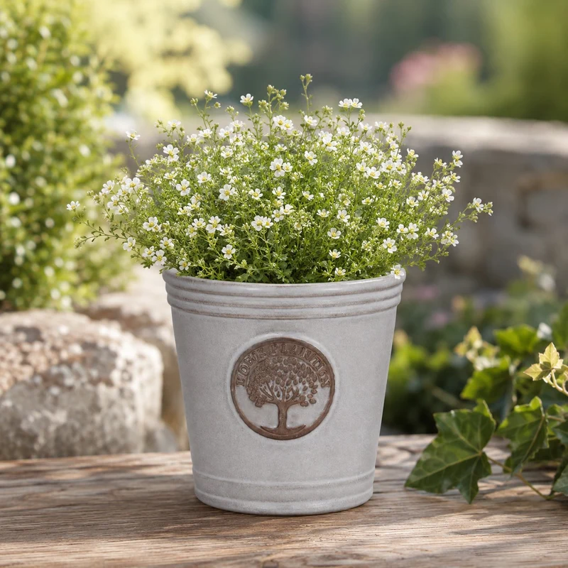Kleiner, glasierter Pflanzkübel "Cappuccino" Höhe 15 bis 24 cm