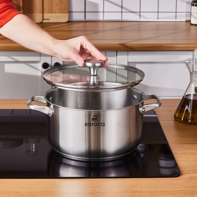 Karaca Elite RVS kookpan – 22 cm ( 3,8 Liter )