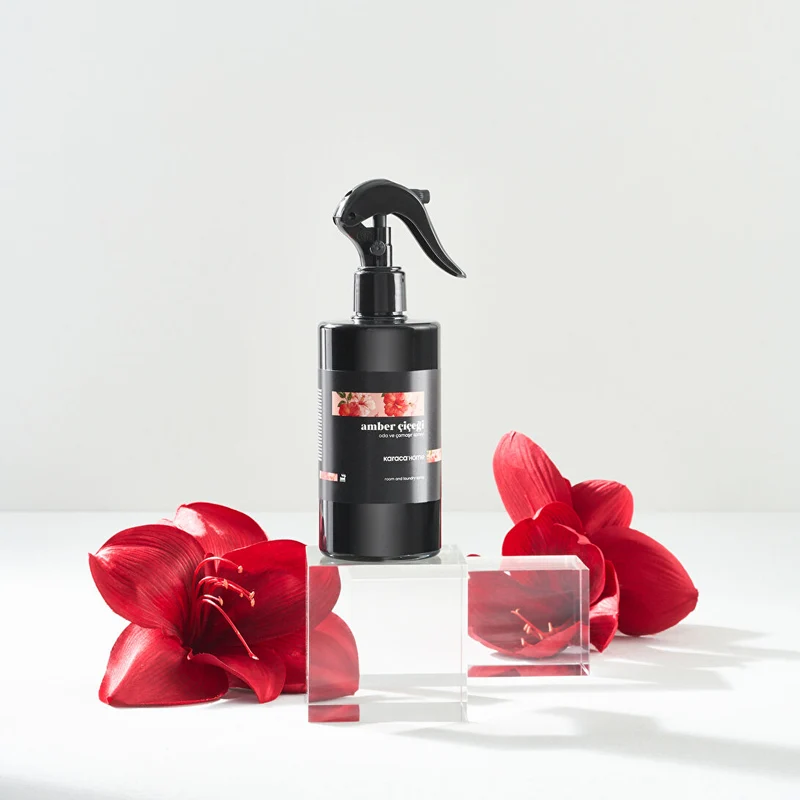 Karaca Home Klassieke Amberbloesem / Hibiscus Kamer- en Linnenspray – 330 ml