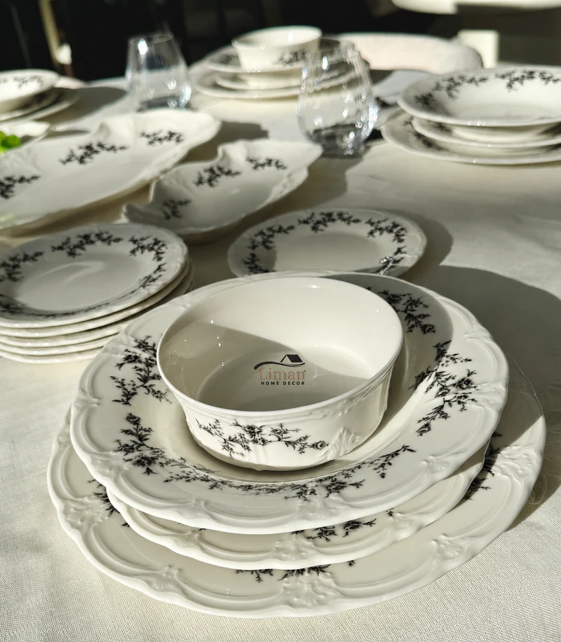 Retro Black - White Serviesset 24 Delig | 6 Persoons