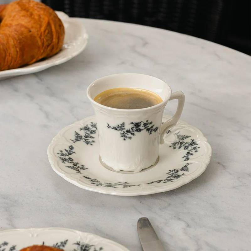 Flower Retro Black Cappuccino/Nescafeset 12-Delig | 6-Persoons