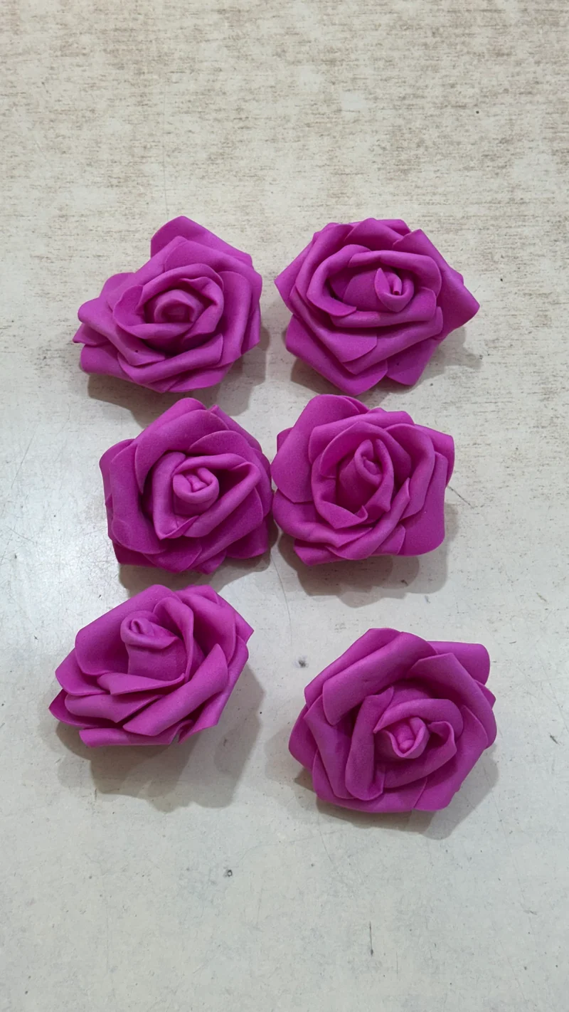 Kunstmatige rozenbloemkoppen – 6 stuks Donker Roze kunstrozen van schuim voor doe-het-zelf bruidsboeketten, tafeldecoraties, bloemstukken, feesten, babyshowers en woondecoratie (zonder steel, Donker Roze).