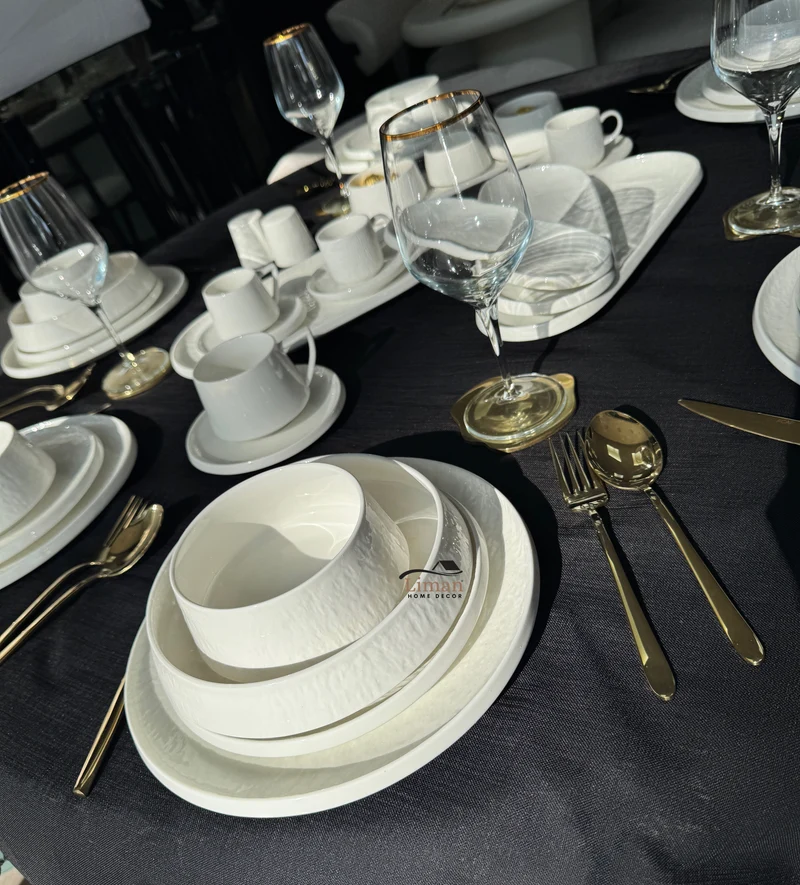 Bellon Servies set 27 delig | 6 persoons Wit Relief